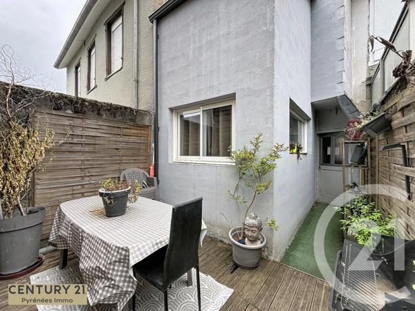 Maison à vendre  8 pièces - 108,91 m 2   BAGNERES DE LUCHON  - 31
