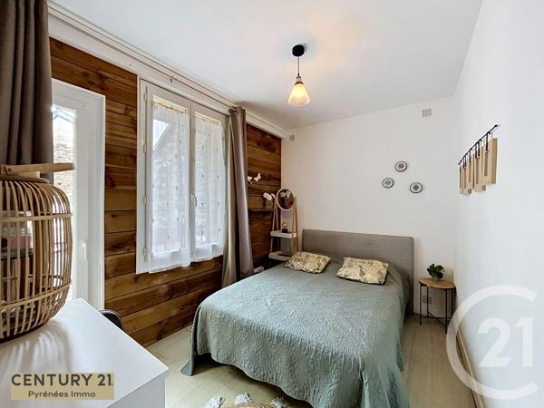 Maison à vendre  8 pièces - 108,91 m 2   BAGNERES DE LUCHON  - 31
