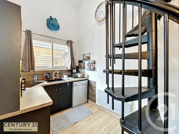 Maison à vendre  8 pièces - 108,91 m 2   BAGNERES DE LUCHON  - 31
