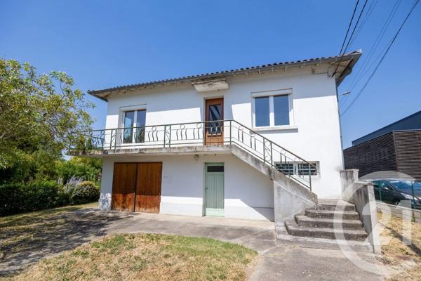 Maison à vendre  6 pièces - 113 m 2   BRIATEXTE  - 81