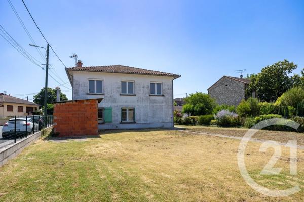 Maison à vendre  6 pièces - 113 m 2   BRIATEXTE  - 81
