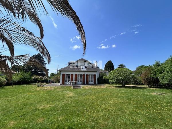Pau (64000) Villa au cœur de Trespoey Pau - terrain exceptionnel de 1655 m²