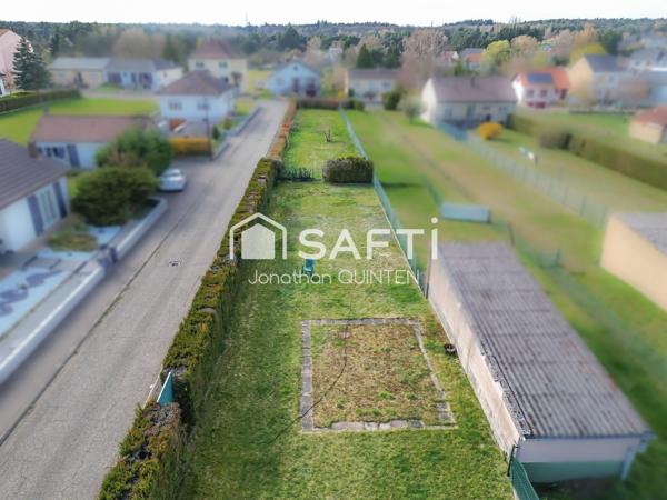 Terrain à bâtir de 877 m² à Carling