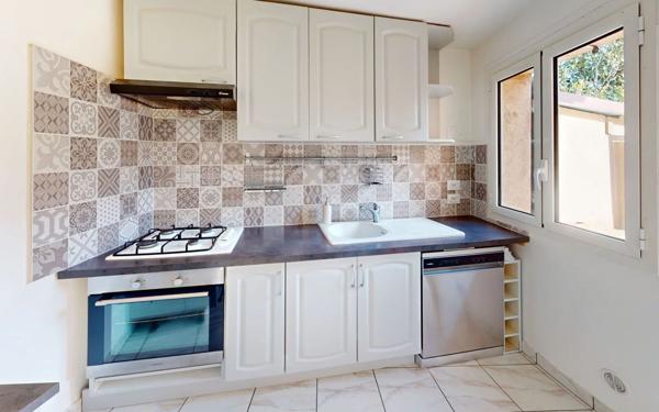 Maison à vendre    4 pièces • 85 m2 Tassin-la-Demi-Lune