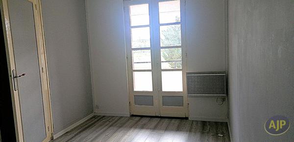 Vente maison Ambes : 139 450 € - AJP Immobilier Cubzac-les-Ponts