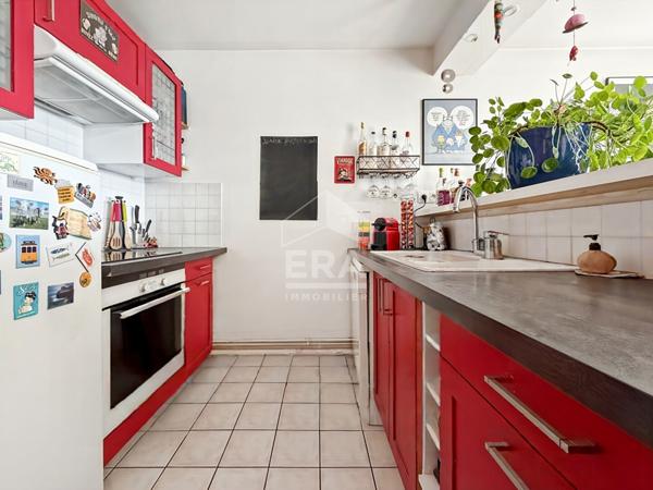 Appartement Montreuil 3 pièce(s) 65.57 m2 avec balcon, cave et parking