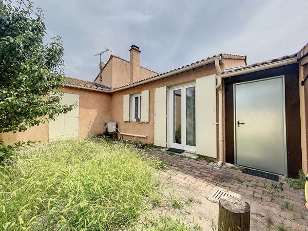 EXCLUSIVITÉ À ORANGE : Maison de plain-pied au calme avec grand garage !