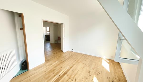 Buttes Chaumont, métro Botzaris, T2 de 36 m² avec ascenseur et cave 75019
