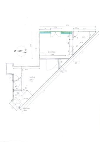 Buttes Chaumont, métro Botzaris, T2 de 36 m² avec ascenseur et cave 75019