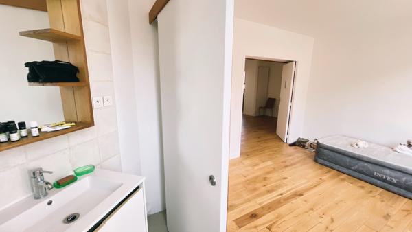 Buttes Chaumont, métro Botzaris, T2 de 36 m² avec ascenseur et cave 75019