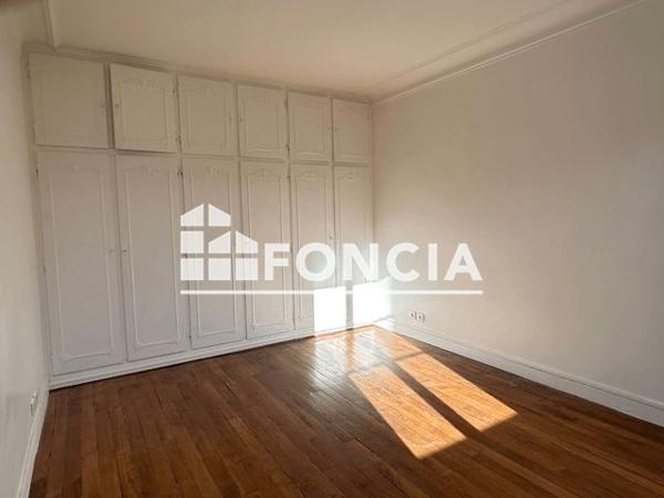 Location Appartement 4 pièces 79.22 m² - 3 RUE DE WATTIGNIES Paris 75012