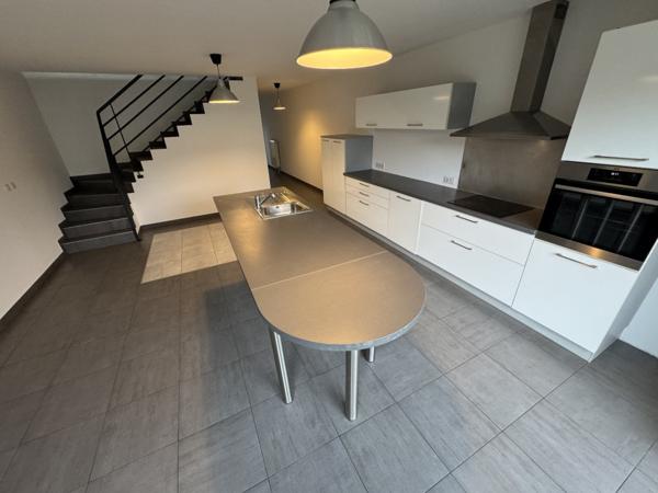 Maison contemporaine en triplex  141 m²  Uffholtz