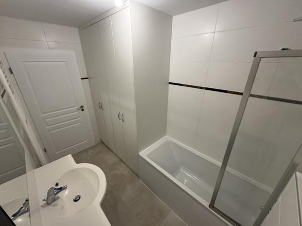 Maison contemporaine en triplex  141 m²  Uffholtz