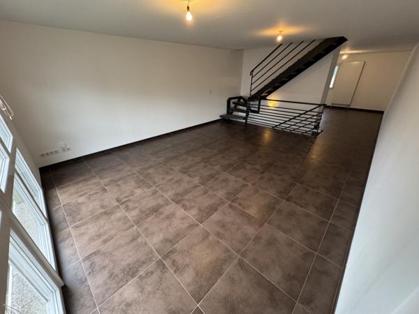 Maison contemporaine en triplex  141 m²  Uffholtz