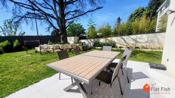 Caluire-et-Cuire (69300) Maison meublée de 6 pièces à Caluire-et-Cuire avec jardin