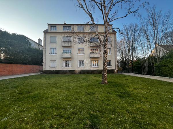 Appartement Maisons Laffitte 3 pièce(s) 54.5 m2 240 000 € **  - Référence  4770