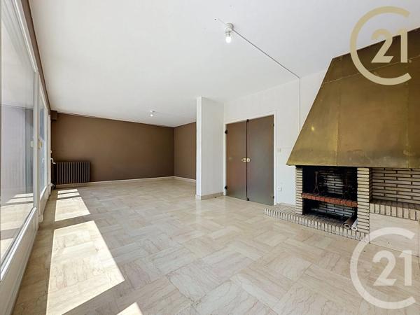 Maison à vendre  7 pièces - 168,77 m 2   MONTELIMAR  - 26