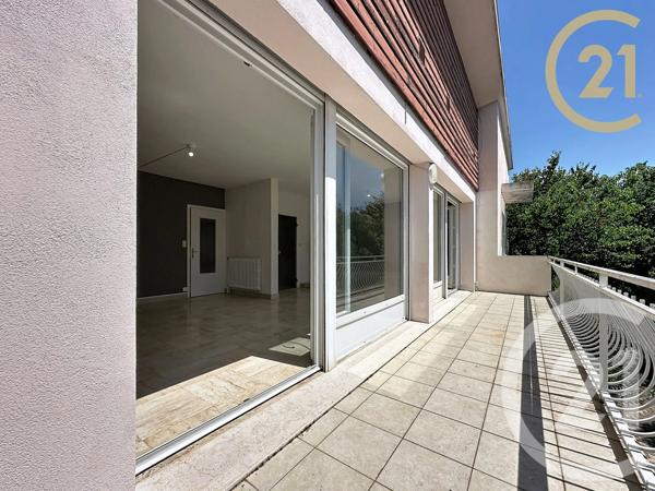 Maison à vendre  7 pièces - 168,77 m 2   MONTELIMAR  - 26