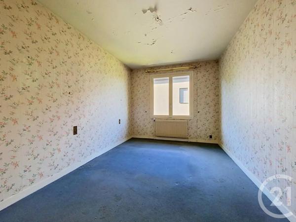 Maison à vendre  8 pièces - 153,30 m 2   LE PUY EN VELAY  - 43