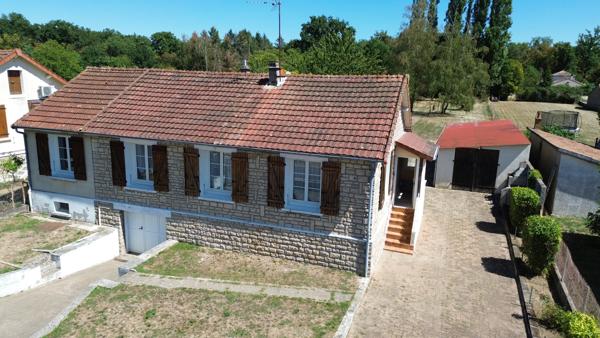 MAISON SUR SOUS-SOL