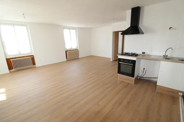 MAISON SUR SOUS-SOL