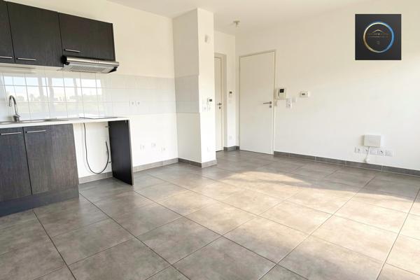 secteur SABINES, T2 DE 38 M2 terrasse de 15 m2 avec garage, ascenseur