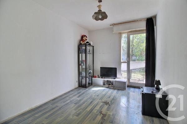 Appartement F4 à vendre  4 pièces - 79,29 m 2   PESSAC  - 33