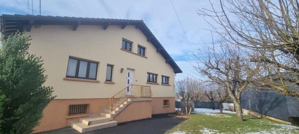 BEAU POTENTIEL POUR CETTE MAISON A RAFFAICHIR - 3 CHAMBRES