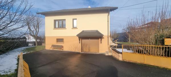 BEAU POTENTIEL POUR CETTE MAISON A RAFFAICHIR - 3 CHAMBRES