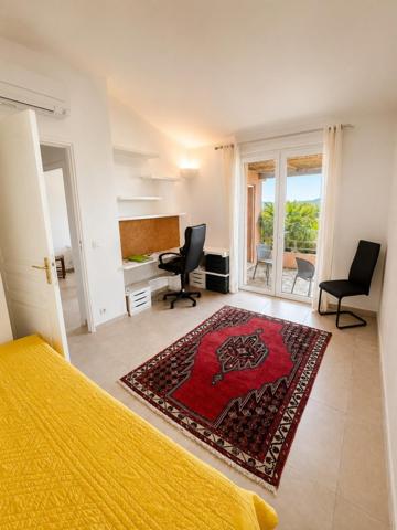 Villa vue imprenable sur la baie de Saint-Cyprien
