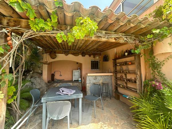 Villa vue imprenable sur la baie de Saint-Cyprien