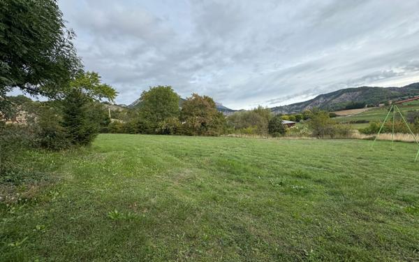 Terrain à vendre    Vitrolles