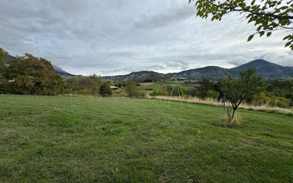 Terrain à vendre    Vitrolles