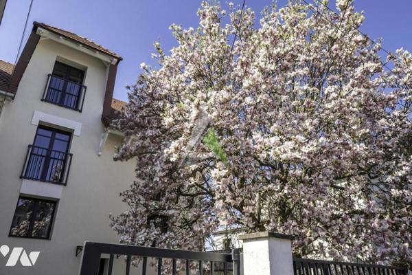 Clamart - "Jardin Parisien" - Maison sur 3 niveaux avec jardin, terrasse, garage