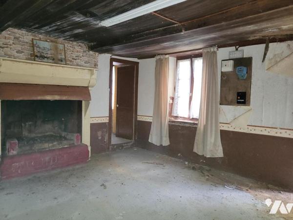 LE TOURNEUR Maison à rénover sur terrain de 1500 m²