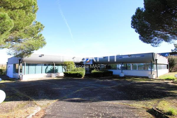 Local libre en zone d'activité dynamique