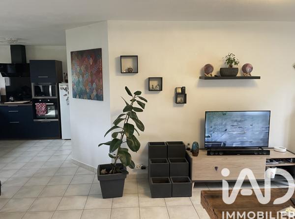 Maison à vendre 4 pièces 80 m² Saint-Seurin-sur-l'Isle