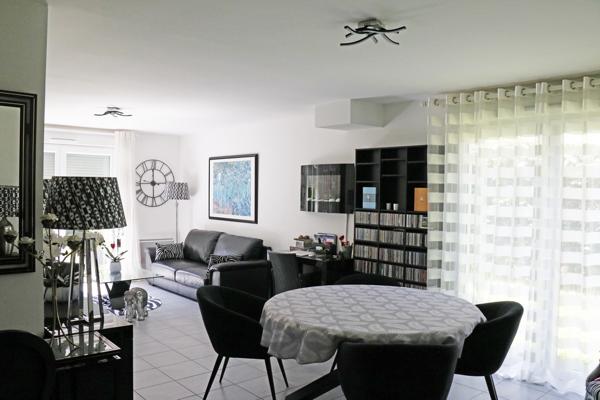 Trouville-sur-Mer (14360) À TROUVILLE SUR MER – MAISON BOIS BASSE CONSOMMATION 2010 - 113 m² - SECTEUR PAISIBLE