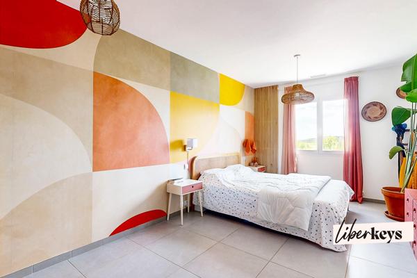 CALVISSON - VILLA 112 m2 - 3 chambre -  Piscine