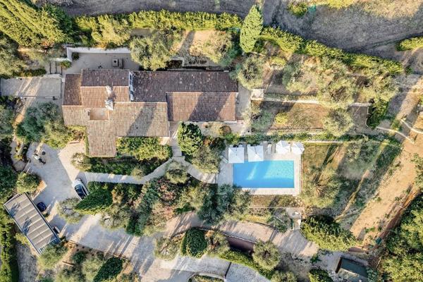 Vente Maison provençale de luxe Plascassier 8 Pièces 317.49 m²