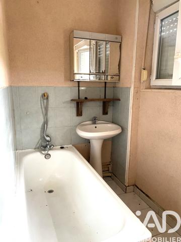 Maison à vendre 5 pièces 88 m² Poix-de-Picardie