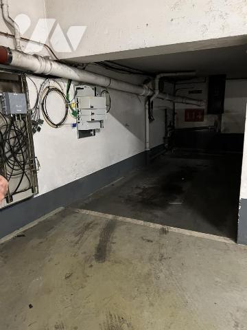 Place de Parking pour citadine