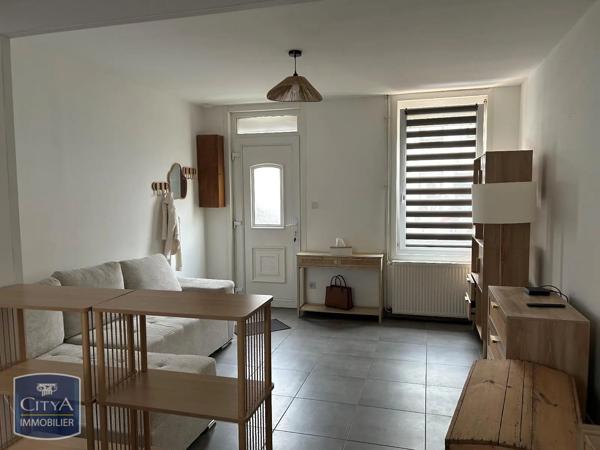 Maison à louer 62.3m² Lillers (62190)