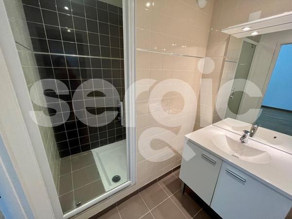 Location 4 Pieces 107 80090 Amiens 25 1274 01 0024