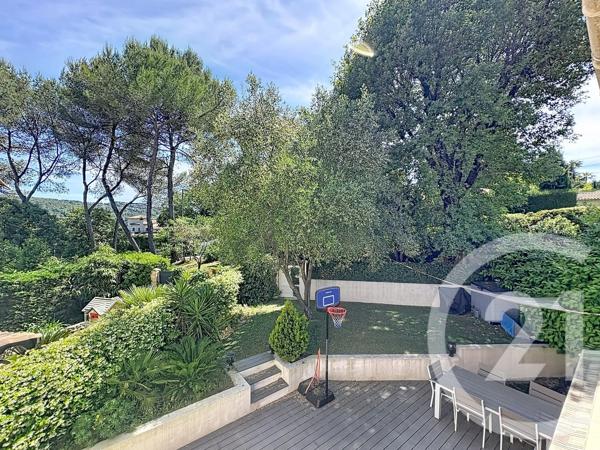 Maison à vendre  4 pièces - 111,13 m 2   MOUGINS  - 06