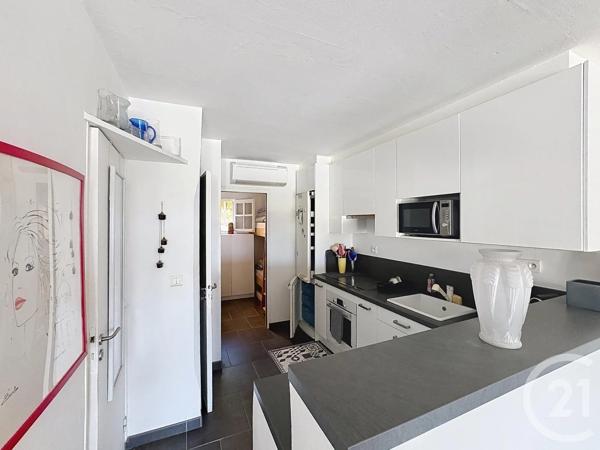 Appartement T2 à vendre  2 pièces - 39 m 2   LA CROIX VALMER  - 83