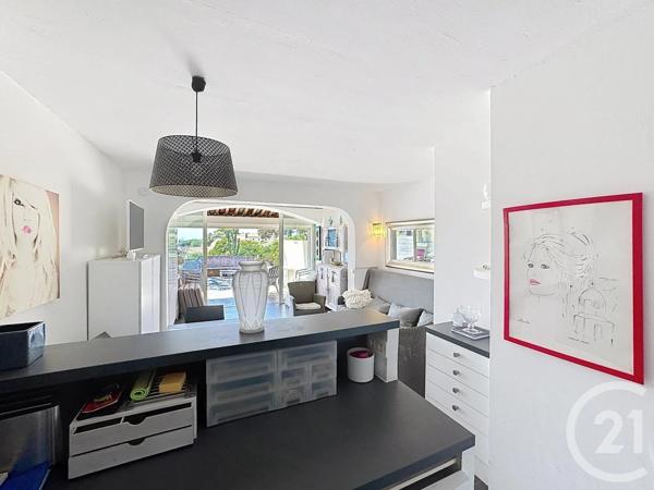 Appartement T2 à vendre  2 pièces - 39 m 2   LA CROIX VALMER  - 83