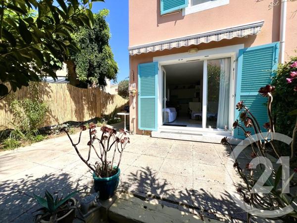Maison à vendre  3 pièces - 46,17 m 2   LA LONDE LES MAURES  - 83