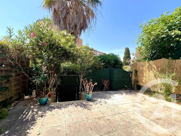 Maison à vendre  3 pièces - 46,17 m 2   LA LONDE LES MAURES  - 83