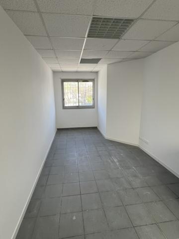 Gémenos (13420) Bureau 16 m² – Emplacement Idéal à Gémenos !